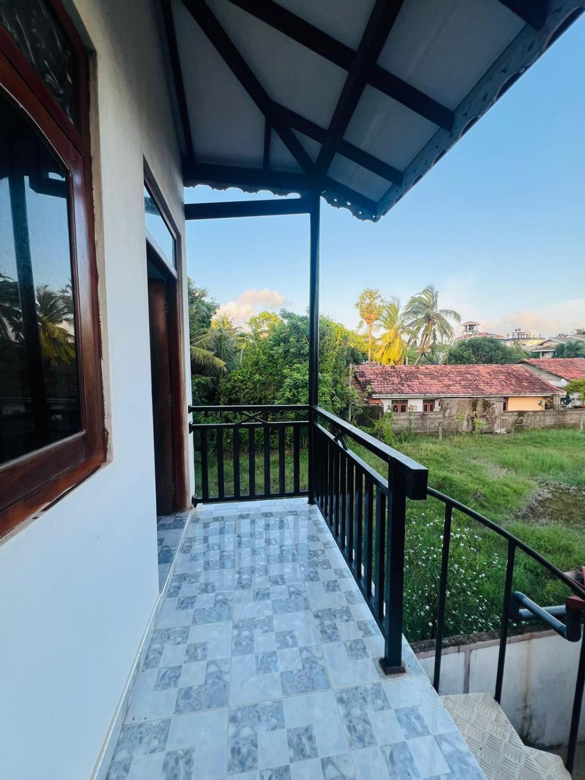 Honey Beach Hostel Negombo Kültér fotó