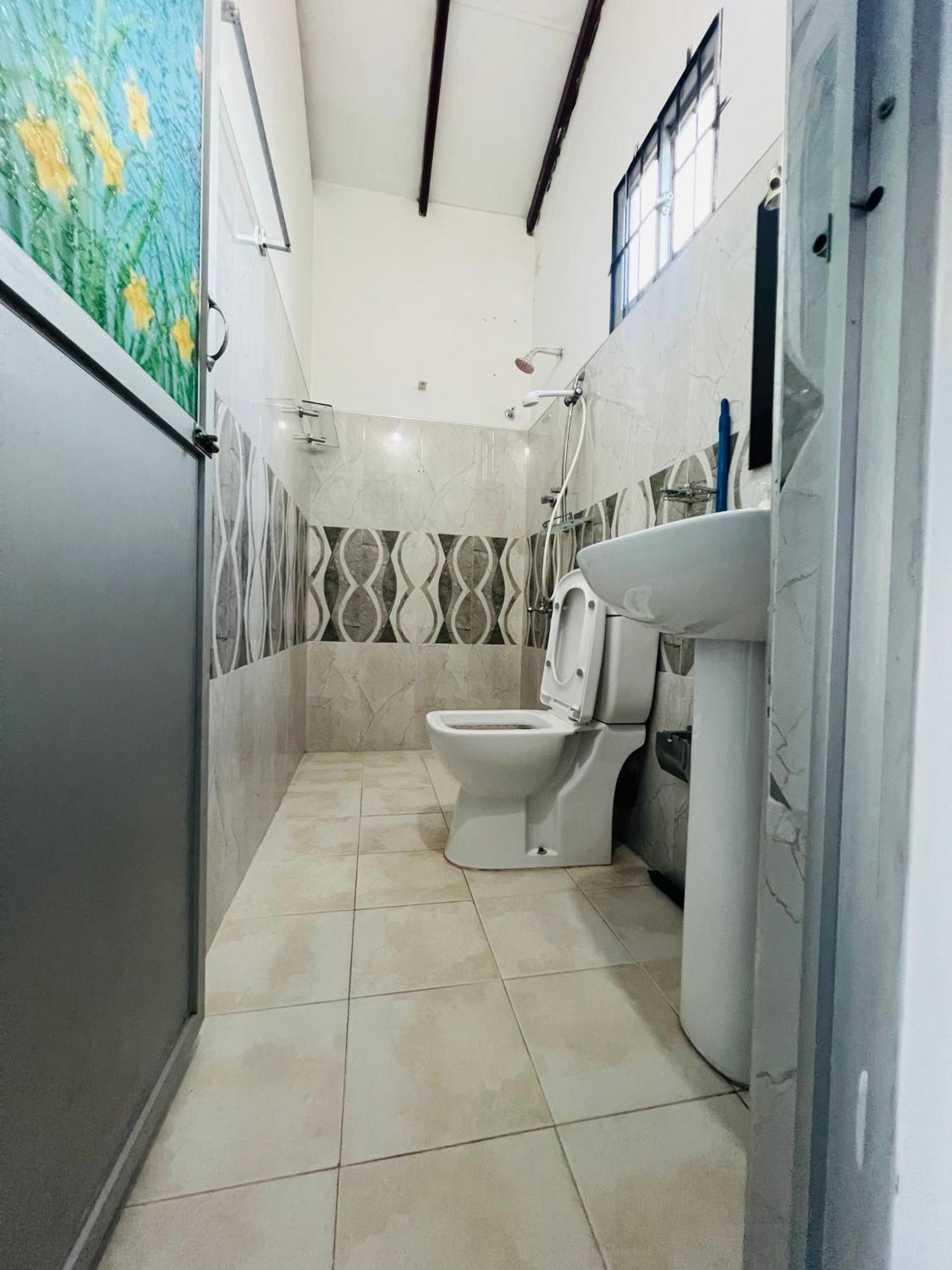 Honey Beach Hostel Negombo Kültér fotó