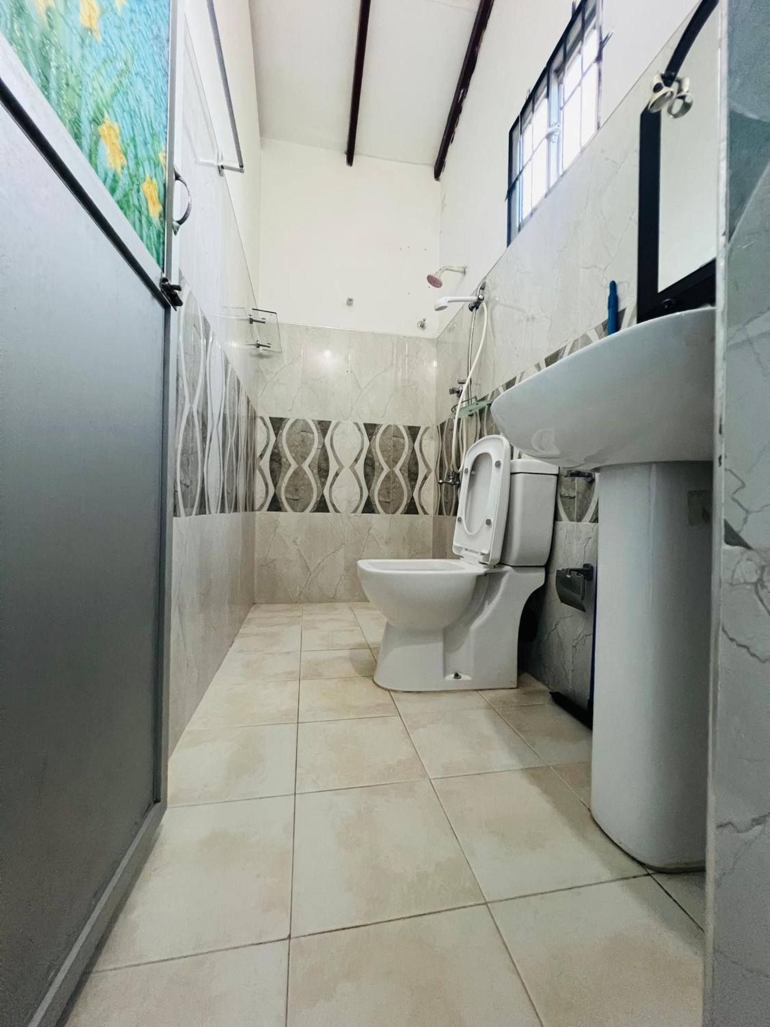 Honey Beach Hostel Negombo Kültér fotó